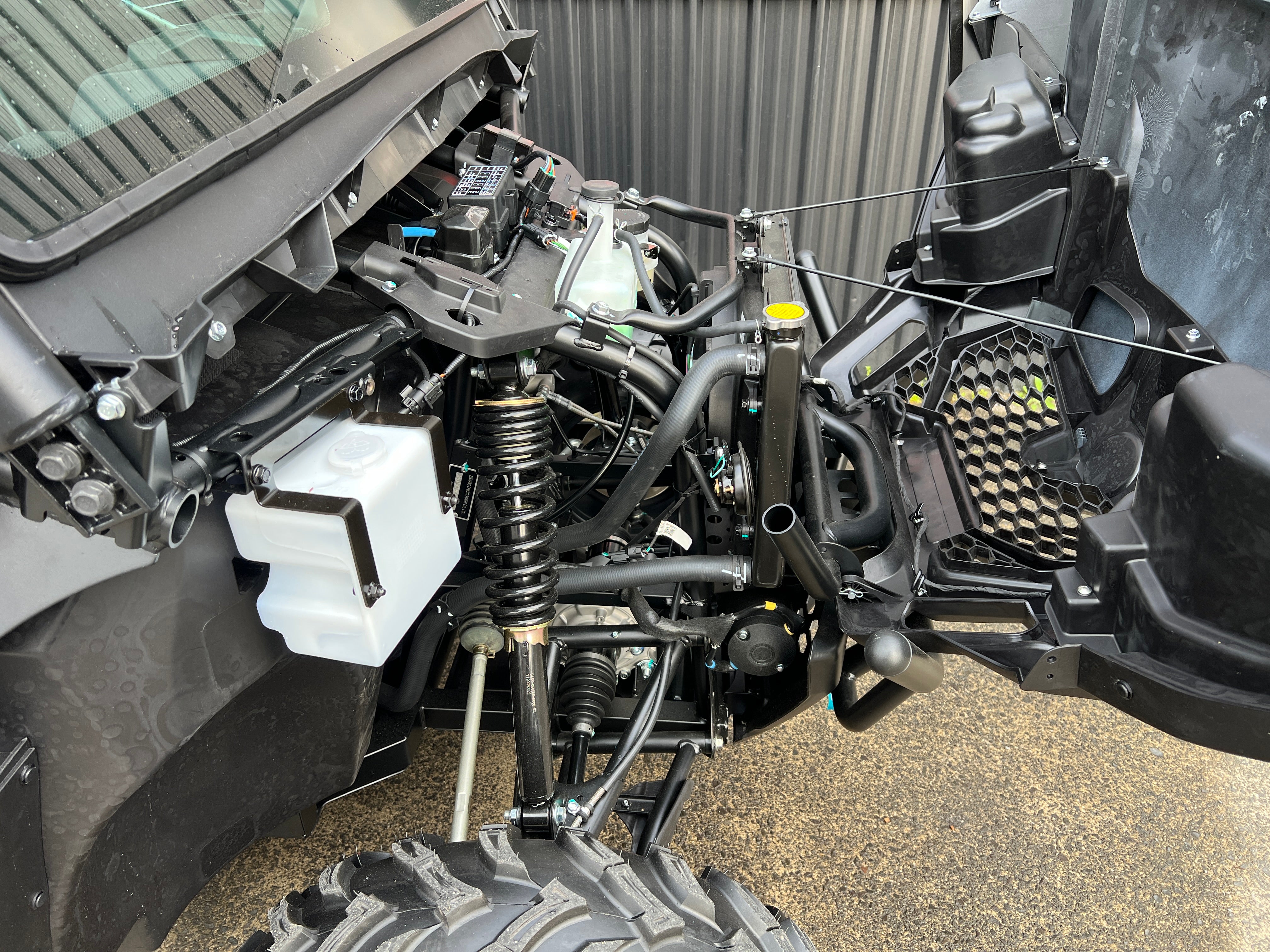 2025 CFMOTO U600 UFORCE EPS FARM SPEC  $19,750 + GST