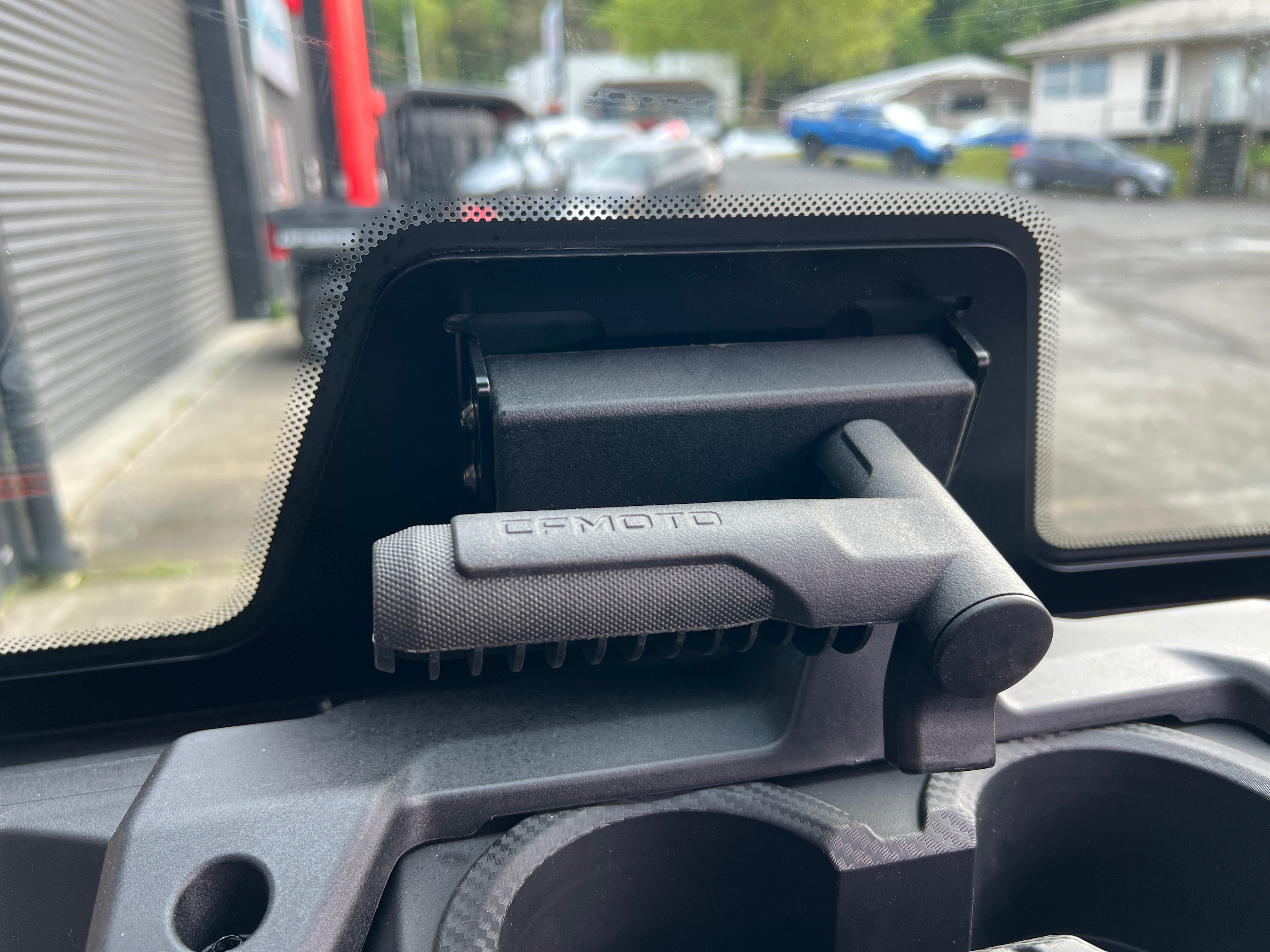 2025 CFMOTO U600 UFORCE EPS FARM SPEC  $19,750 + GST