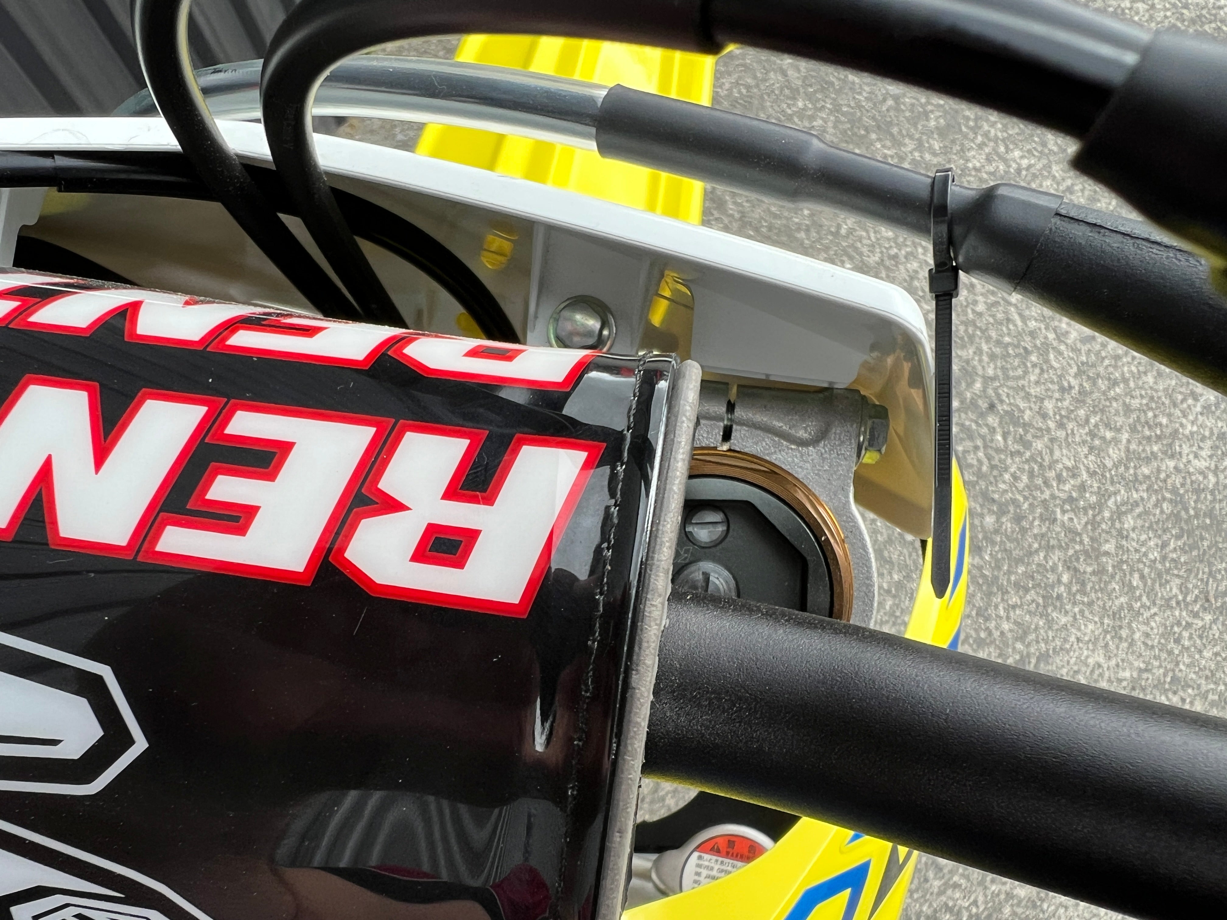 SUZUKI RMZ250 2024  SAVE $3500!! FREE FMF EXHAUST SYSTEM + $1500 SAVINGS