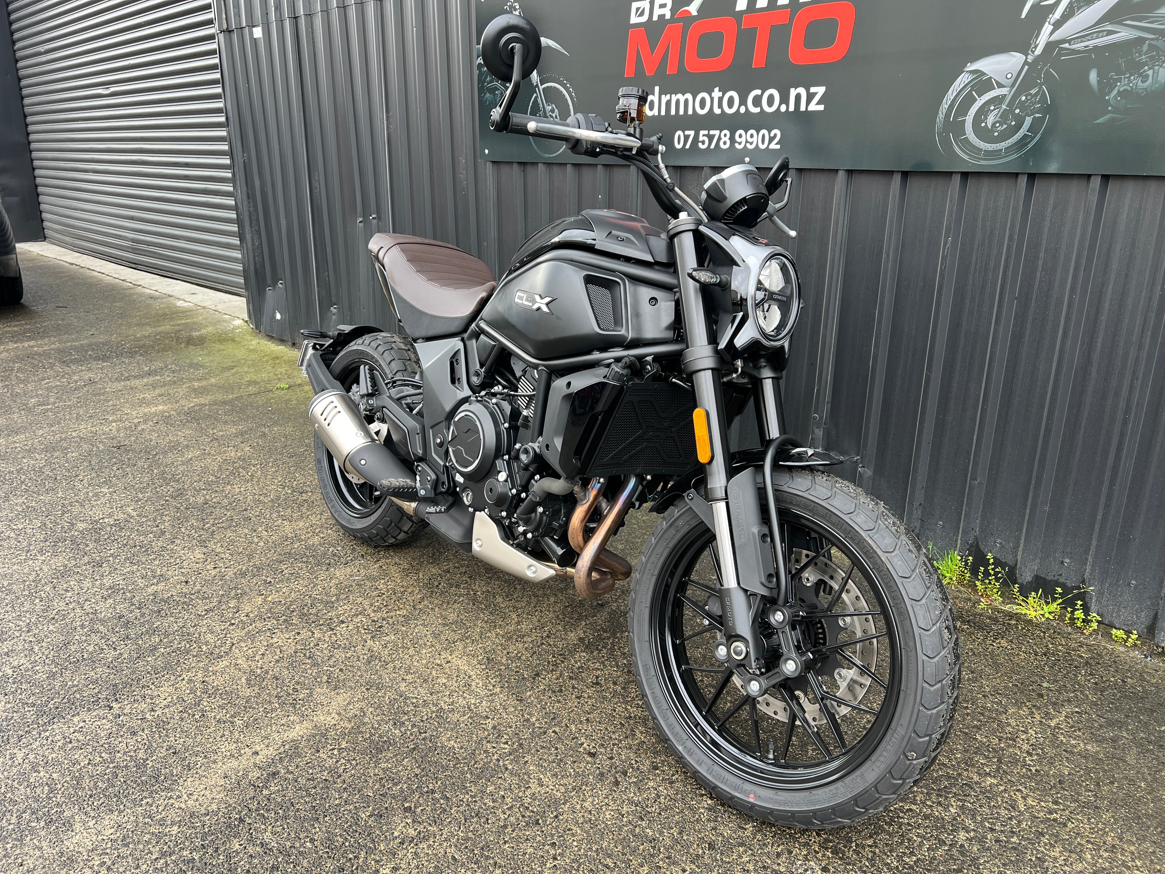 CFMOTO CLX 700 HERITAGE 2025 - LIKE NEW