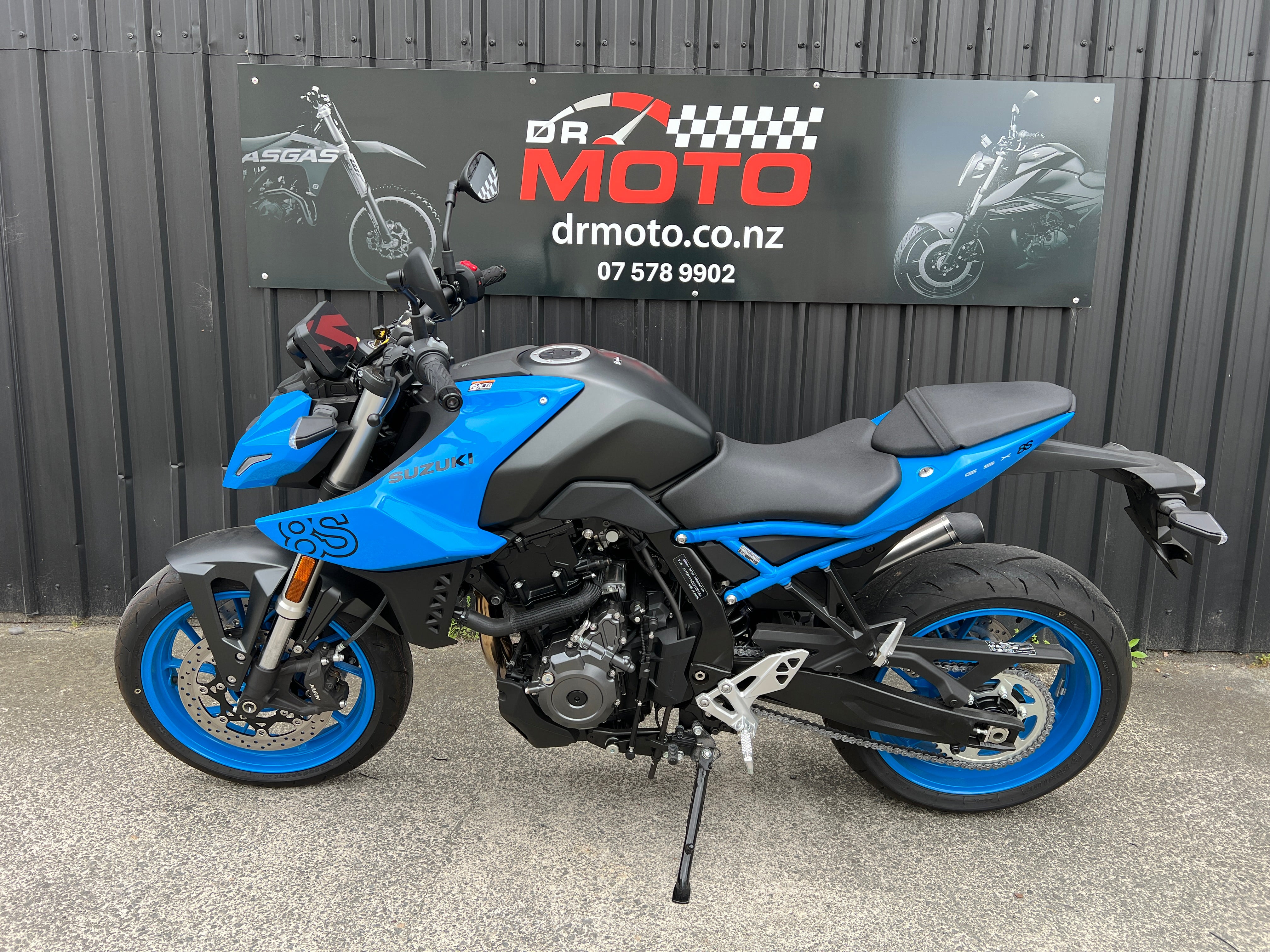 SUZUKI GSX8S - SAVE $2500! Never to be repeated $13500 + ORC's