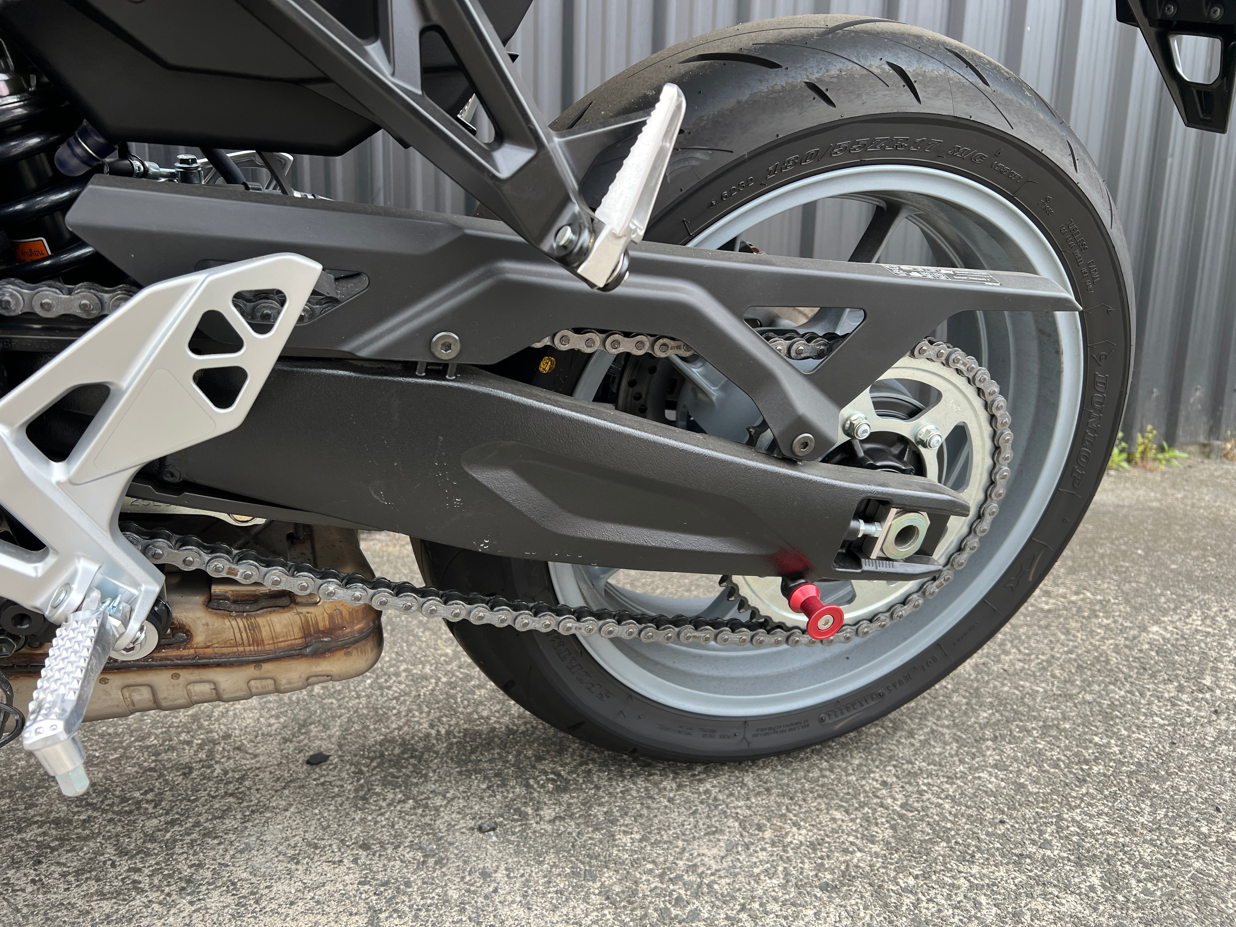 SUZUKI GSX8R 2025 - Ex Demo runout! SAVE $2101!