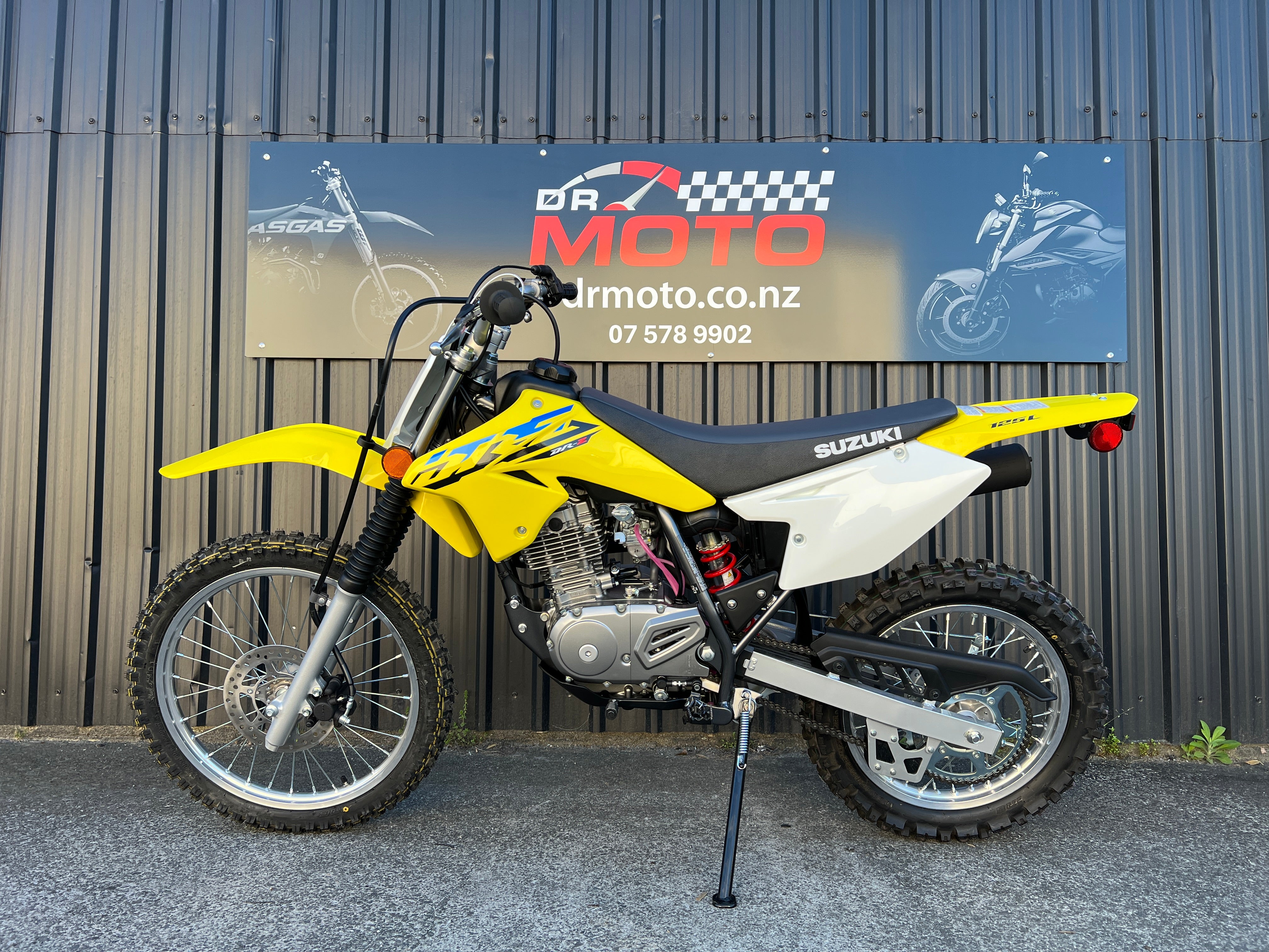 SUZUKI DRZ125L BIG WHEEL – DR MOTO