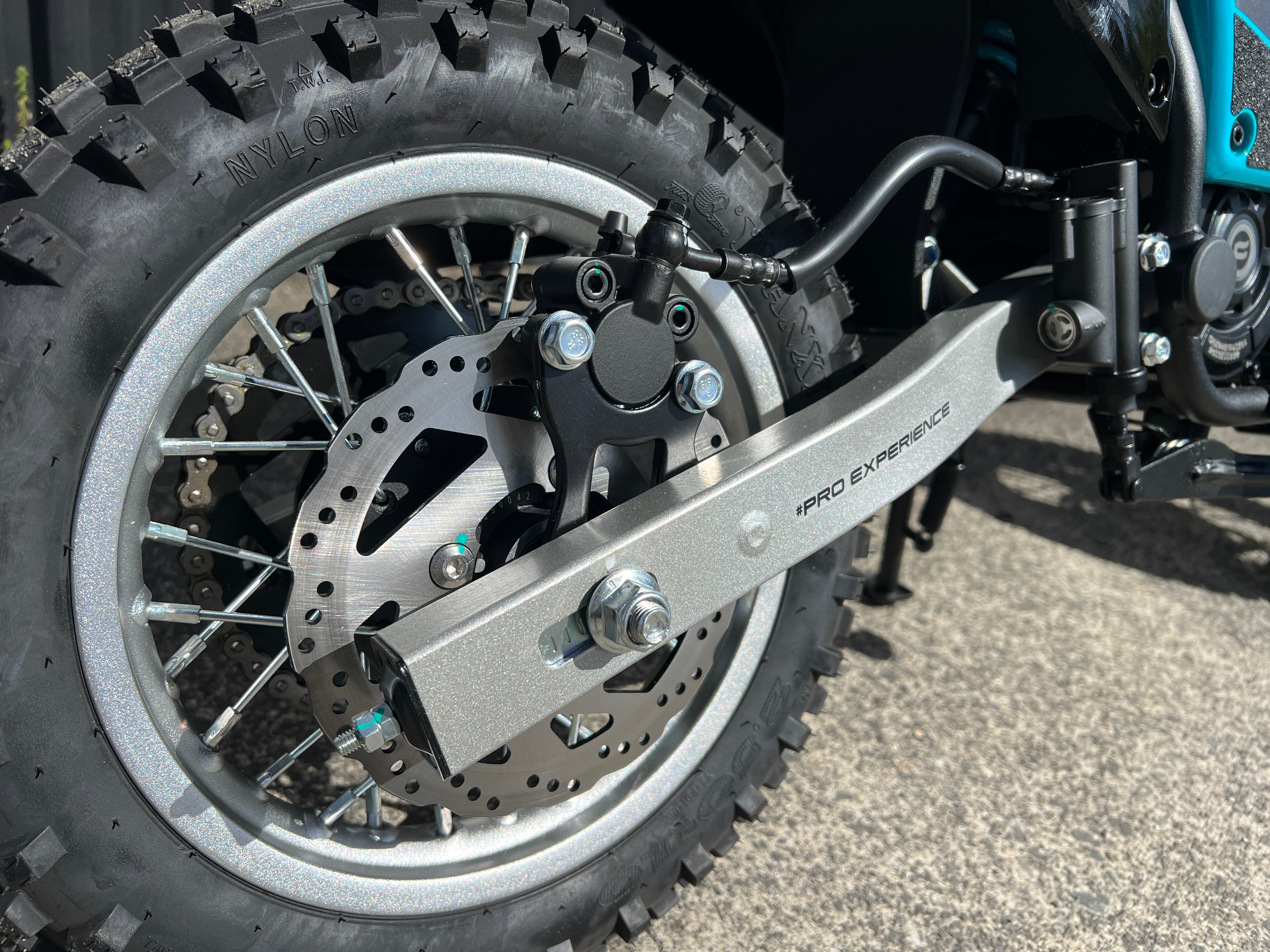 CFMOTO CFX-2E — The Perfect First Ride for Young Adventurers (Ages 6 – 10)