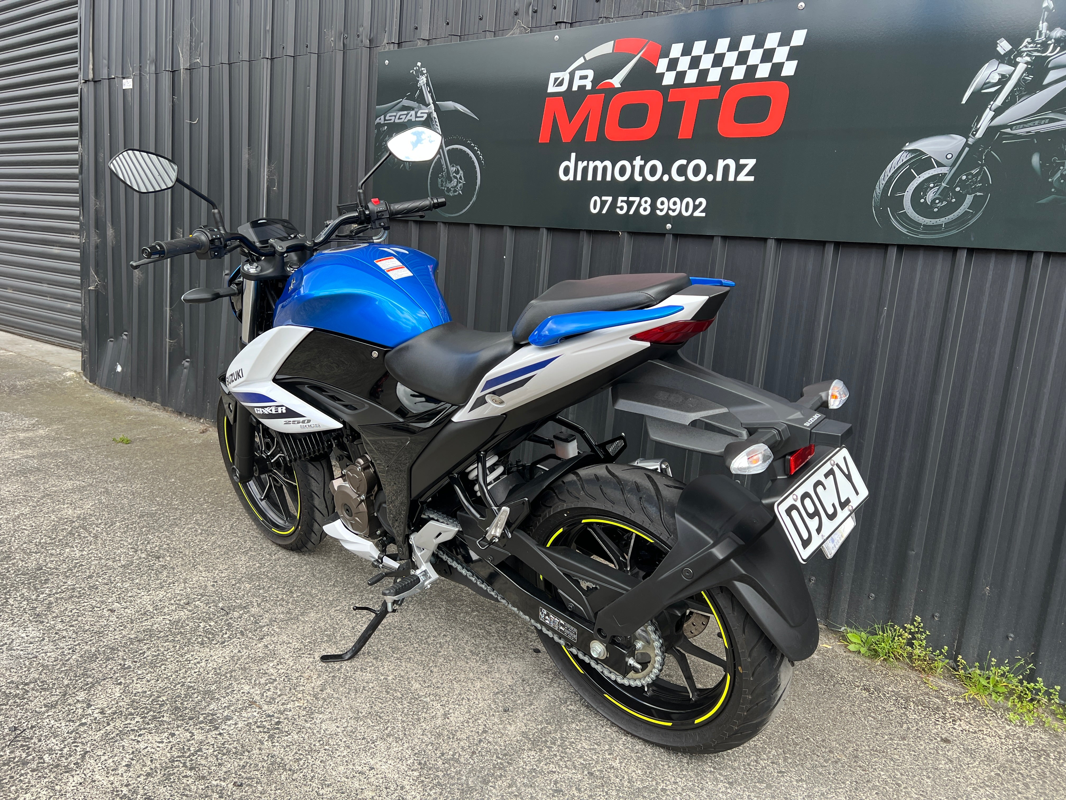 2025 Suzuki GSX250R – Only 2,004 km – Like New – $4,999 Ride Away