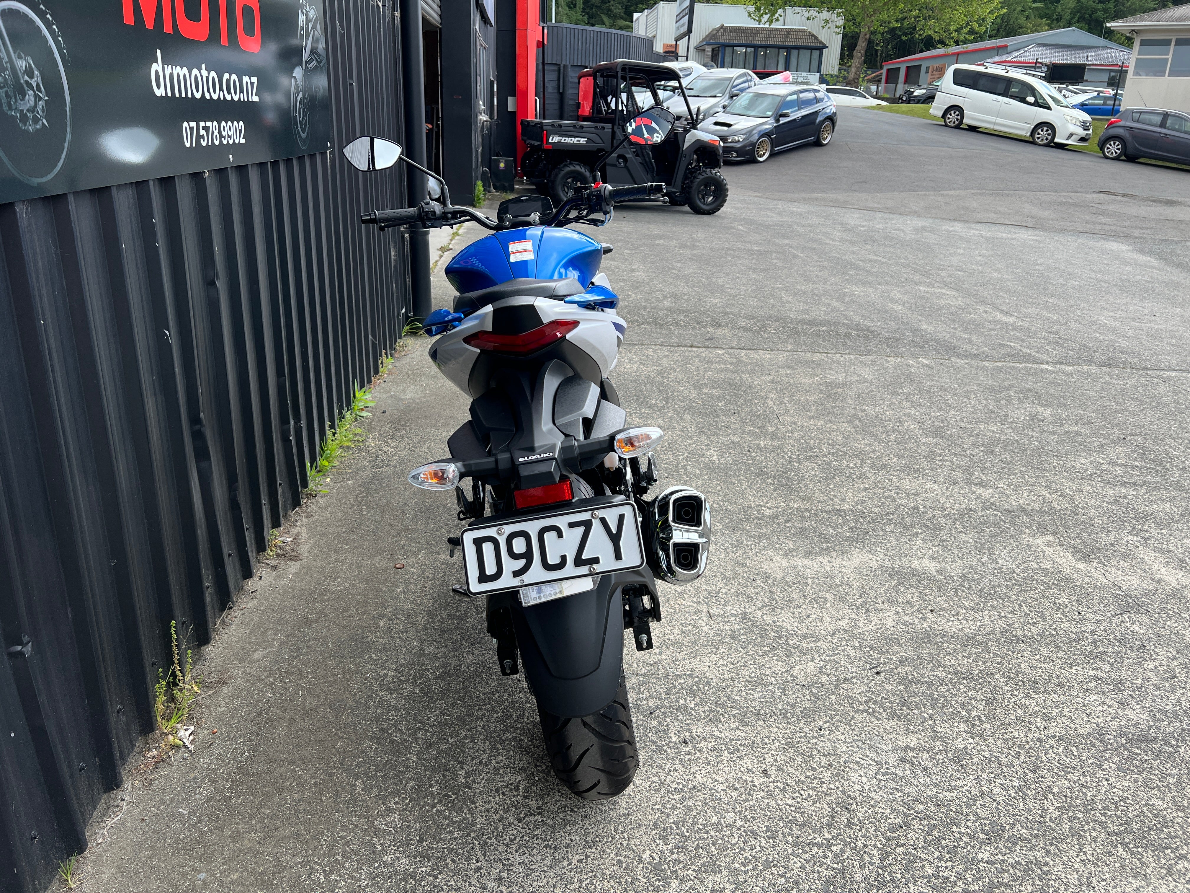 2025 Suzuki GSX250R – Only 2,004 km – Like New – $4,999 Ride Away