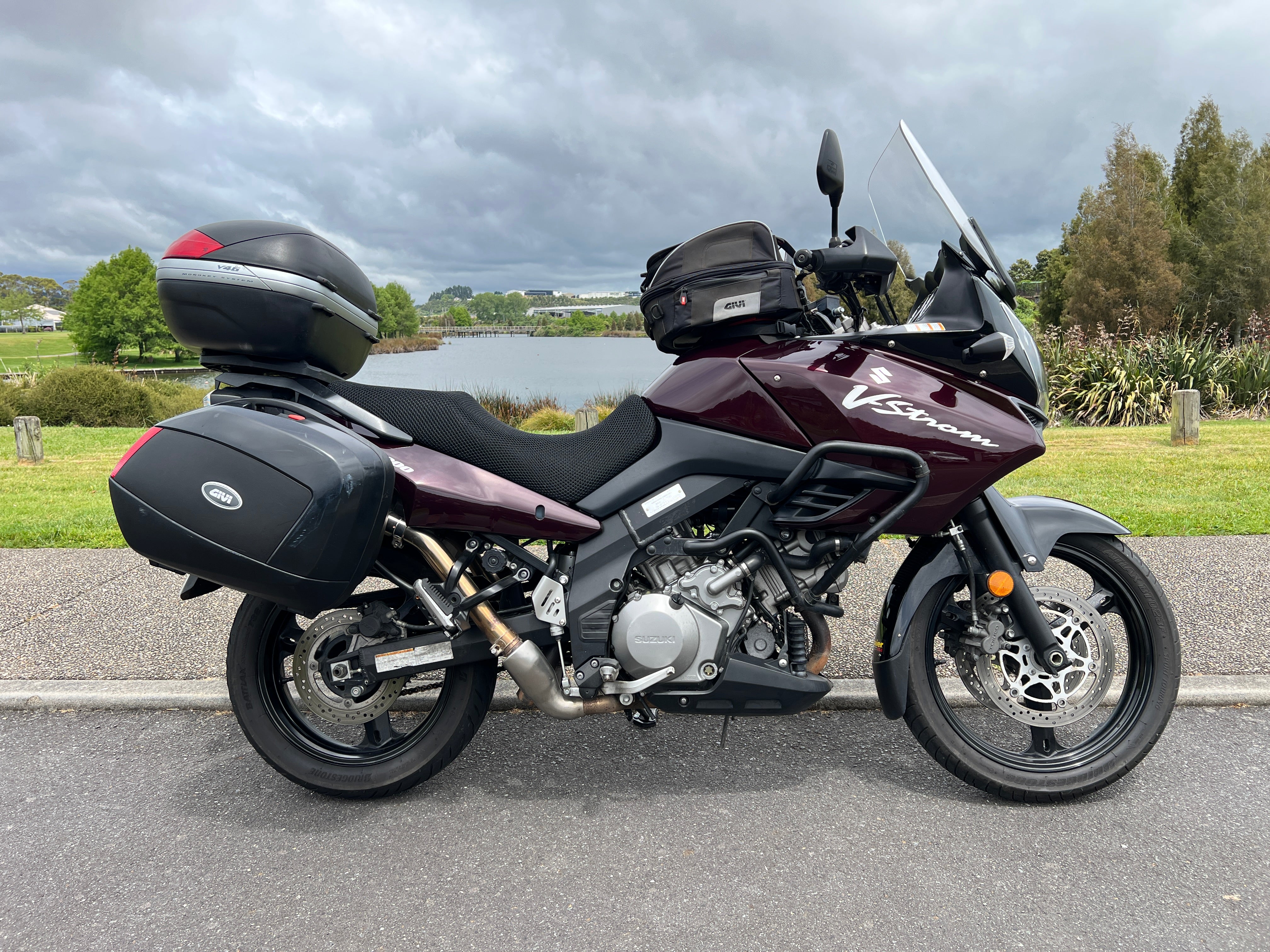 SUZUKI DL1000 2010 - ADVENTURE READY!