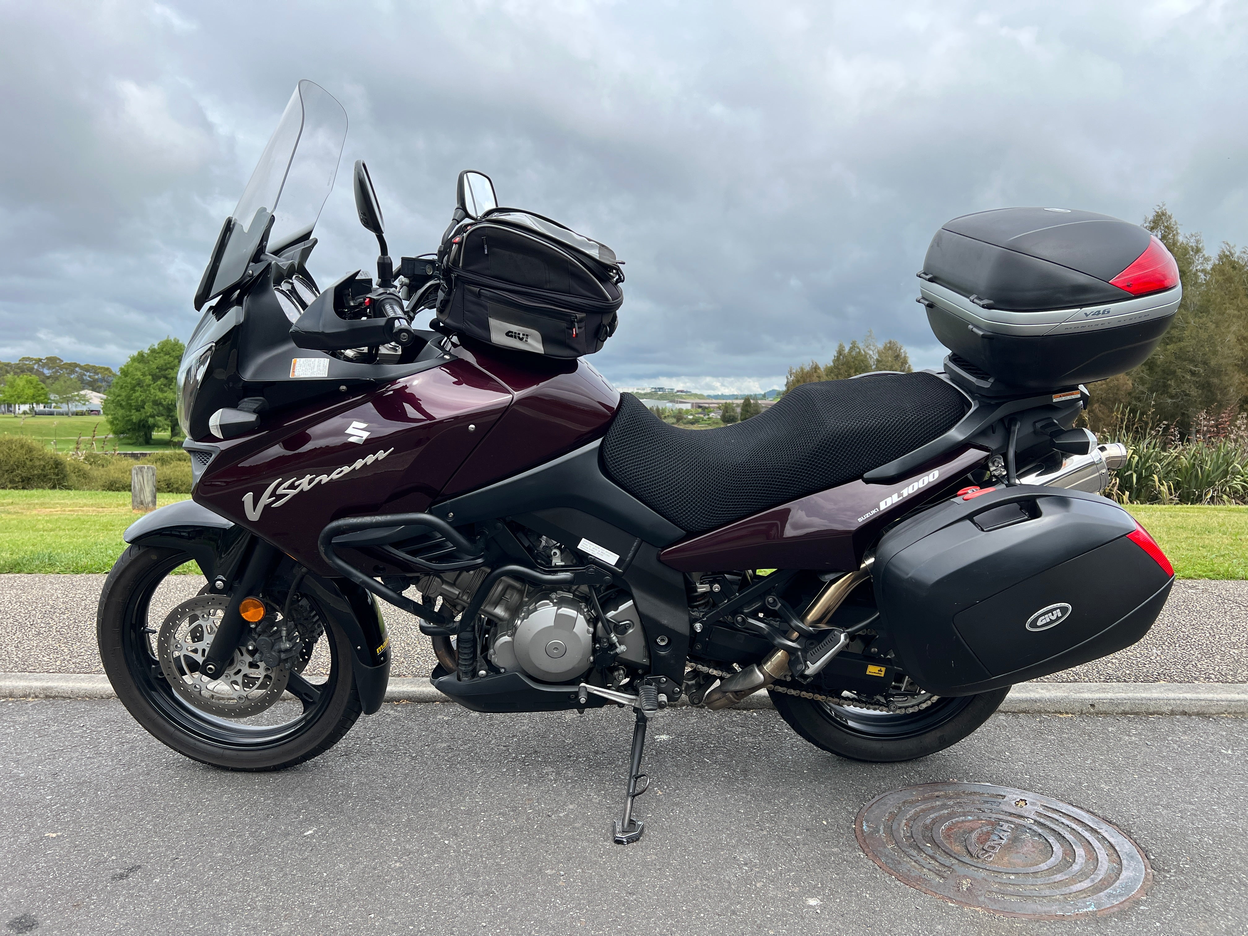 SUZUKI DL1000 2010 - ADVENTURE READY!