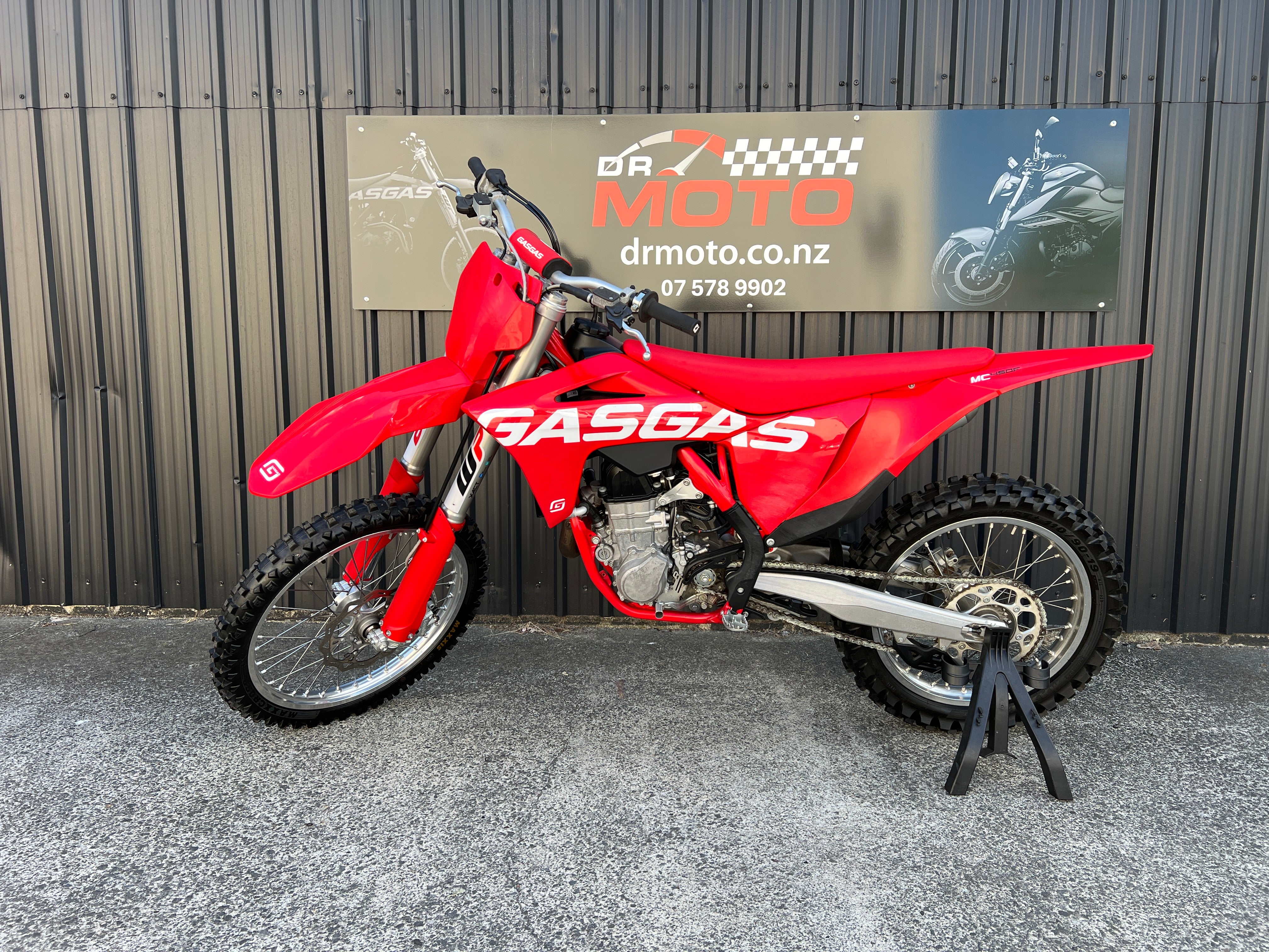 GASGAS MC450F 2022 - 8.9 Hours - Save $2000! Now only $7999!