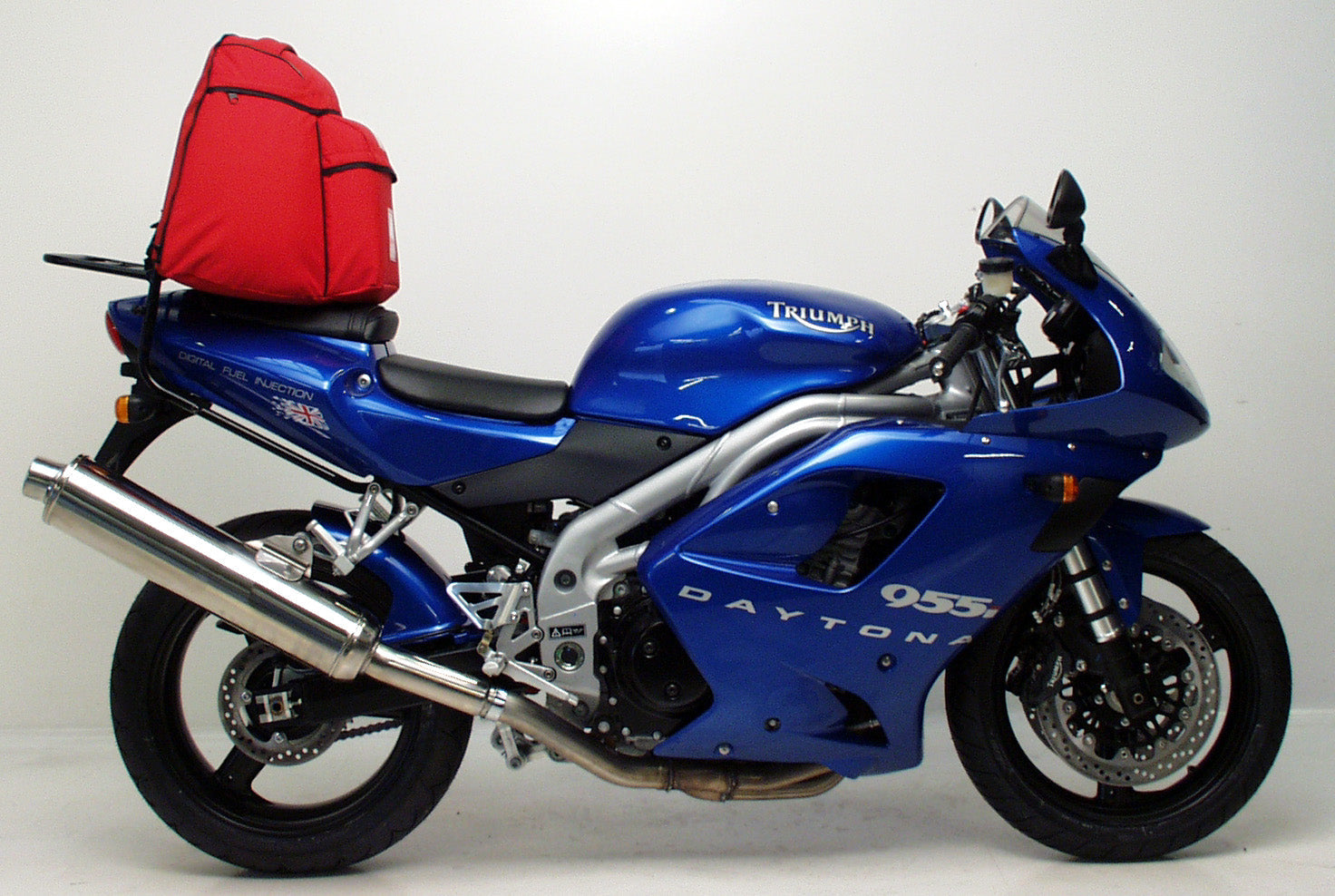 Triumph Daytona 955i (04-06)