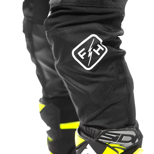 Youth Carbon Eternal Pant - Black
