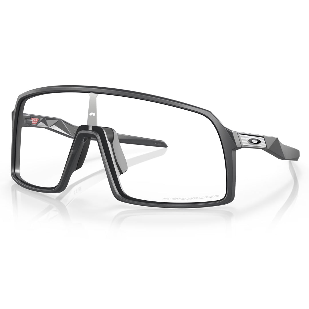 OO9406-9837 Oakley Sutro Sunglasses Matte Carbon Frame, Clear to Black Iridium Photochromic Lens