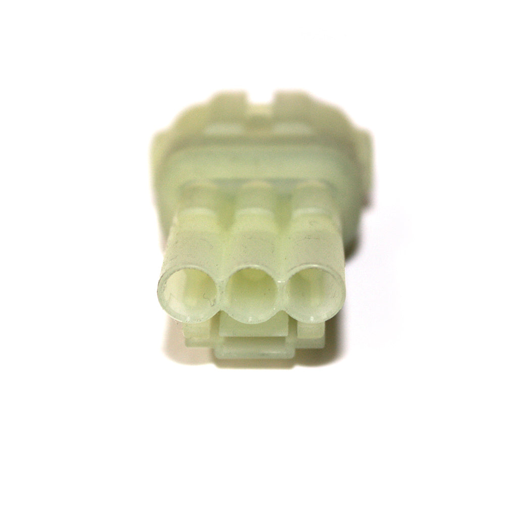CONNECTOR 047