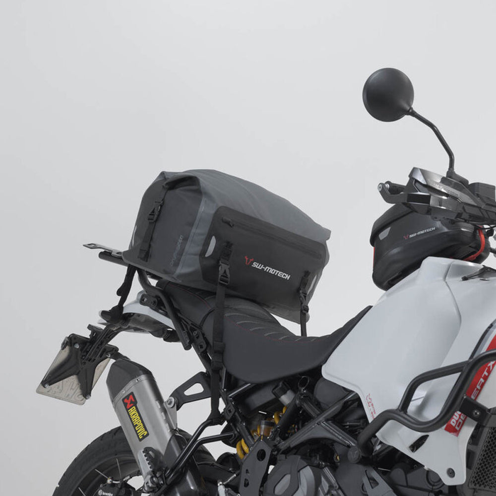 TAIL BAG SW MOTECH DRYBAG 26L GREY BLACK WEATHERPROOF